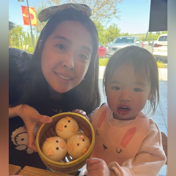 🥳 Peggy is live! 🧸 @russell_bb 🥳 - Picture 4 of 16